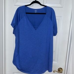 Womens Avenue short sleeve V neck size 26/28